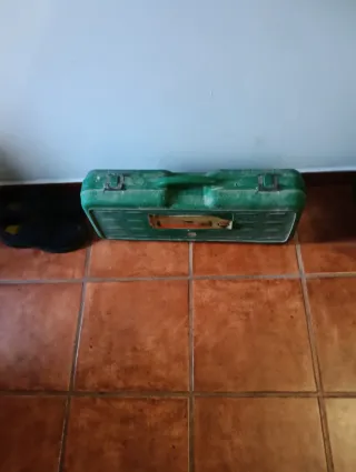 Maquina de cortar azulejos marca Rubí TS 40