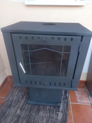 Estufa de leña París - Poco uso