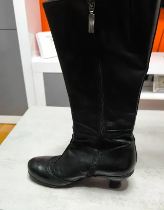 Botas altas de piel negro mujer