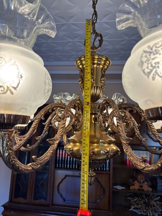 Lámpara de araña clásica dorada