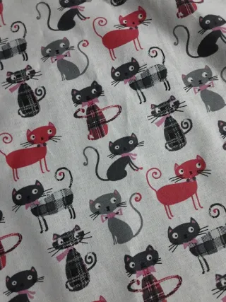 Scampolo stoffa gatti fantasia