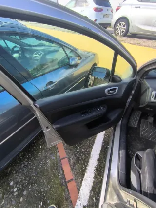 Peugeot307 1.6hdi NEGOCIABLE INYECTOR FUGA