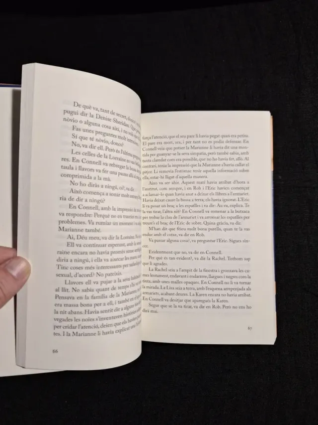 Sally Rooney. Gent normal