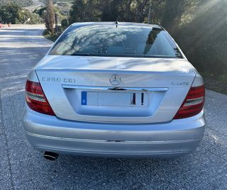 Mercedes-Benz Clase C 2011