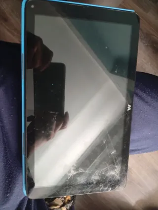 Tablet 10 Pulgadas Azul y Negra