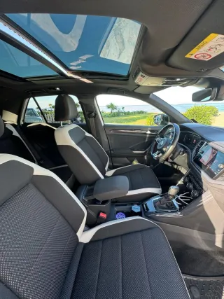 Volkswagen T-Roc 2019