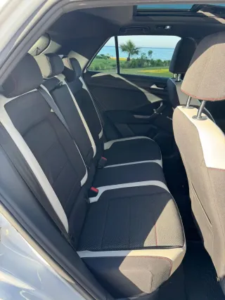 Volkswagen T-Roc 2019