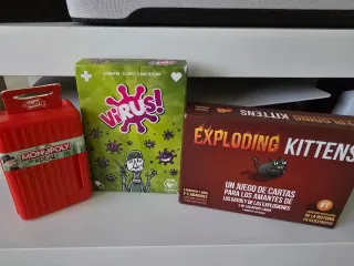 Lote Juegos: Exploding Kittens, Virus!, Monopoly D