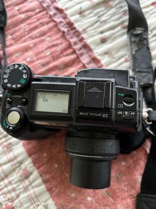 Cámara Olympus C-5050 Zoom Digital