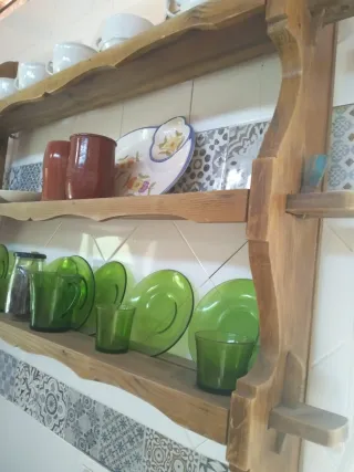 Platero antiguo de madera