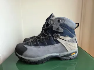 Botas de montaña Asolo con Gore Tex y Vibram