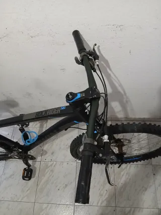 Se vende bicicleta btwin