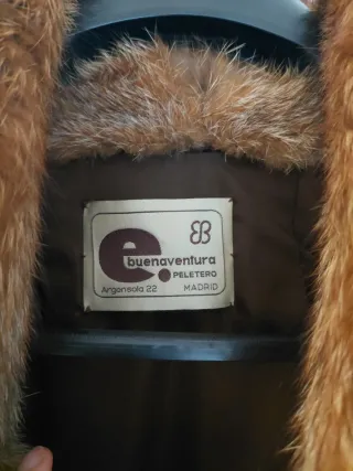 Abrigo de piel largo