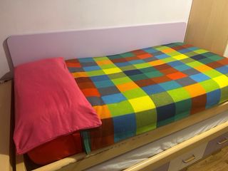 Cama juvenil con cajones y colchón