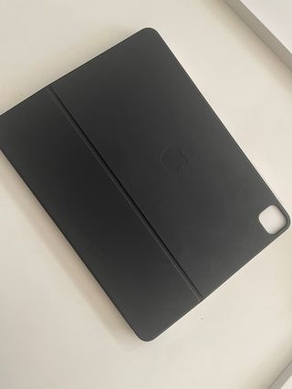 Apple iPad Smart Keyboard Folio