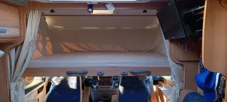 AUTOCARAVANA DETHLEFFS Globebus 011