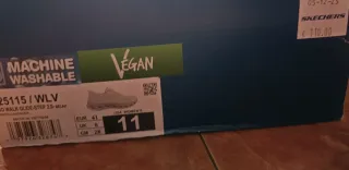 Zapatillas Skechers sin estrenar precio tienda 110