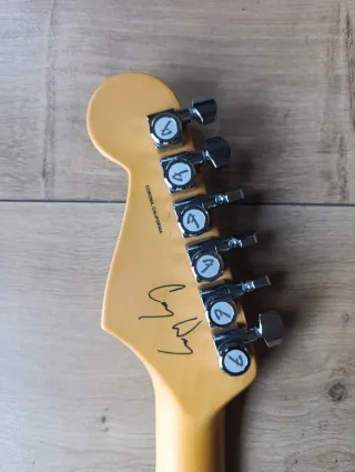 Guitarra Eléctrica American Fender Stratocaster