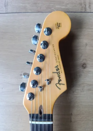 Guitarra Eléctrica American Fender Stratocaster