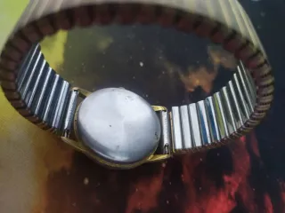 Reloj Jean Bellve Dorado Vintage