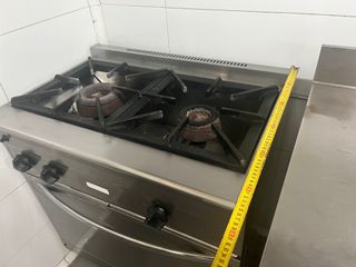 Cocina profesional 2 fuegos con horno
