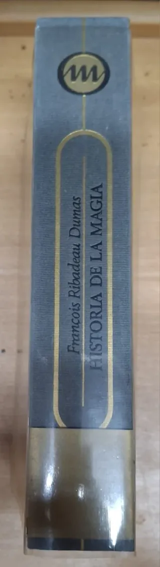 Historia de la magia. François Ribadeau Dumas.