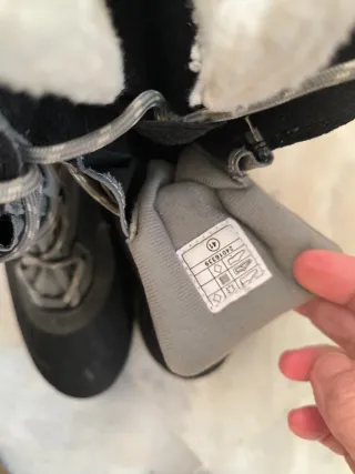 Botas de montaña y nieve KOKUE