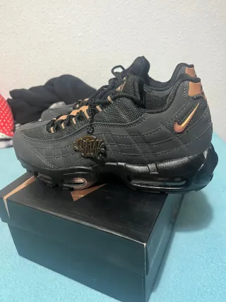 Conjunto Chándal Nike + zapatillas Nike Air max 95