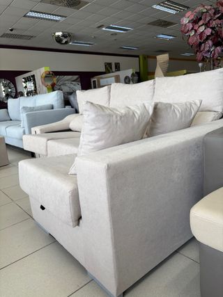 Sofá chaise longue extraíble reclinable con arcon