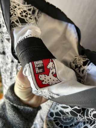 Conjunto flamenca de falda y blusa