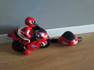 Chicco Moto a Control Remoto Ducati 1198 RC