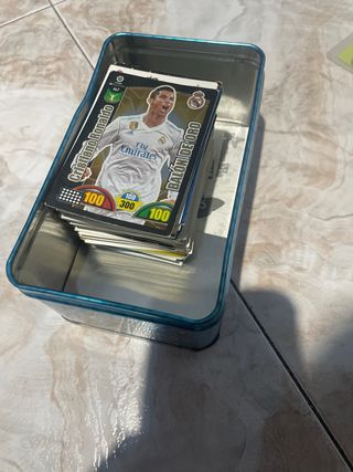 Álbum Adrenalyn 2016-17 y Lata