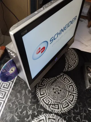 Televisor Schneider DVD