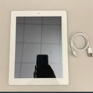 iPad 2 Blanco 16GB con Funda y Estuche