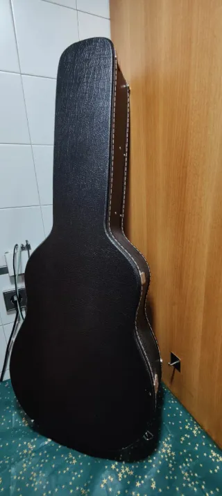 Estuche Rígido Guitarra Acústica Negro