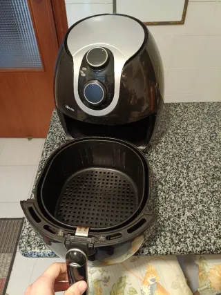 Freidora de aire TRISTAR Crispy Frier XXL 1800W