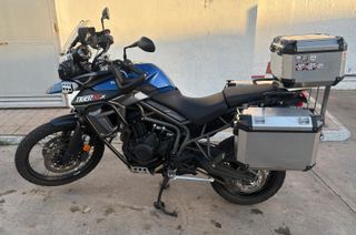 Triumph Tiger 800 XCx Azul