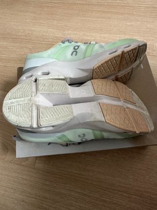 Zapatillas On Running Cloudpulse Verde Lima