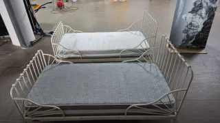 Camas infantiles blancas