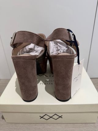 Sandalias MIM plataforma y tacón color topo