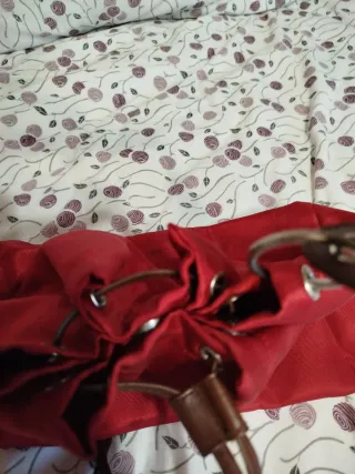 Bolso de mano rojo de lona