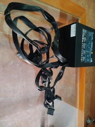 FUENTE ALIMENTACIÓN LUX 750W - MODELO  ACP-750LXD