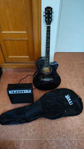 Guitarra Electroacústica Negra