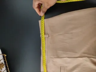 Conjunto chaleco y pantalón beige Talla S