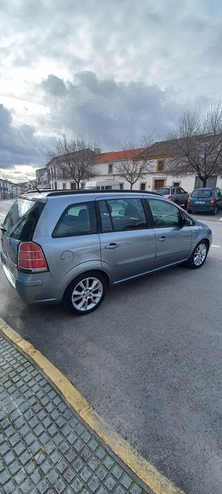Opel Zafira 2006