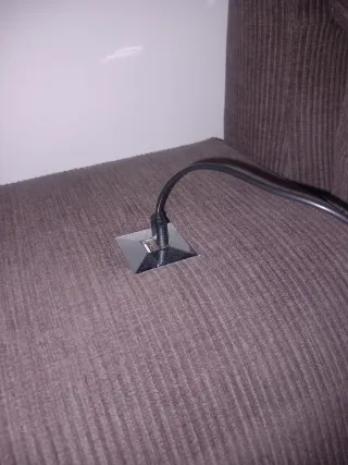 Sofá 3 plazas extensible marrón y de regalo el puf