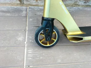 Patinete acrobático Micro MX Crossneck