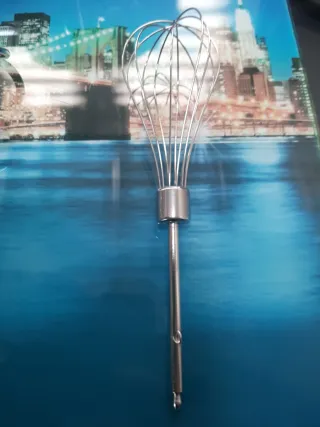 Batidora de mano con accesorios