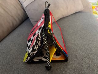 Juguete con espejo sensorial para bebés