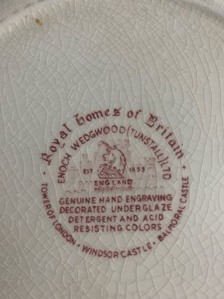 Antiguo plato porcelana Royal Bomez